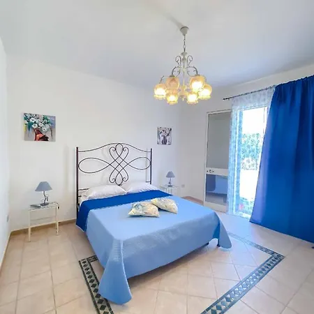 Cortellenica Bed & Breakfast 3*